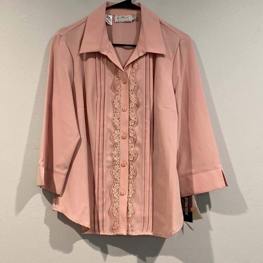 Kathy Che New York Camellia Long Sleeve Button Up Partial Lace Blouse - Size 12